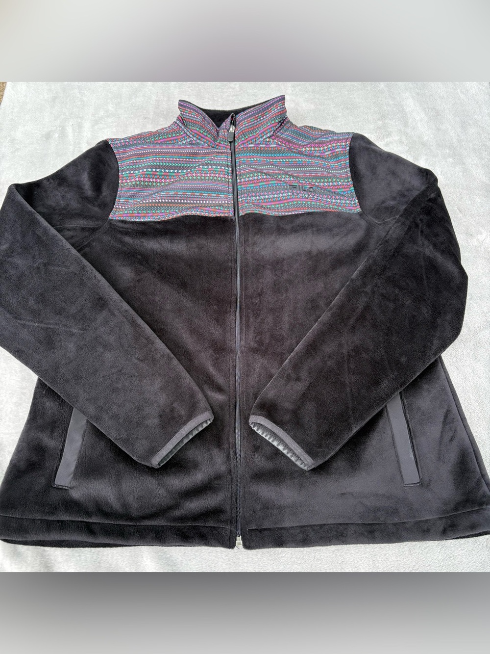 Fila Sport Full Zip Jacket Aztec Geometric Women’s Size Large Black